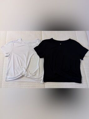 Lou & Grey Twist-Front Short Sleeve Tees in Black & White